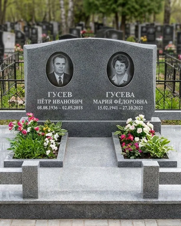 Памятник под ключ из белого мрамора в Санкт-Петербурге