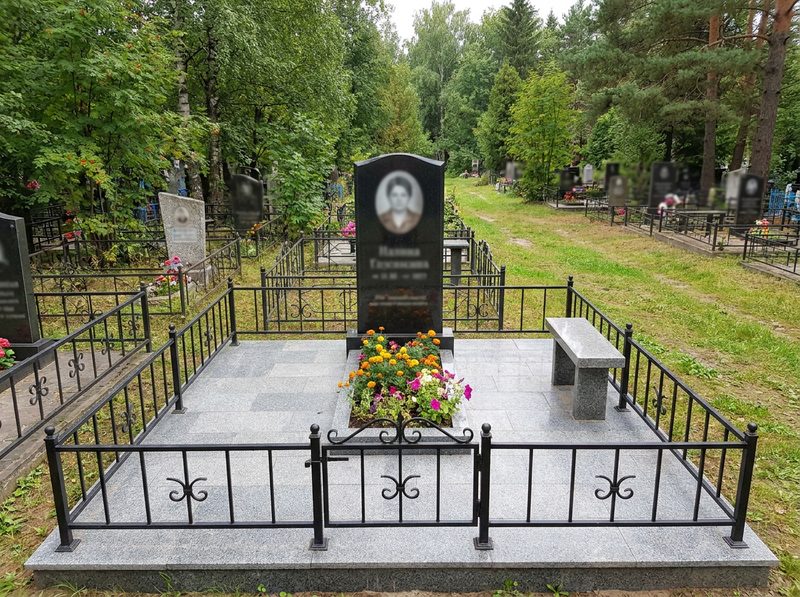 Памятник под ключ в Санкт-Петербурге — пример 3